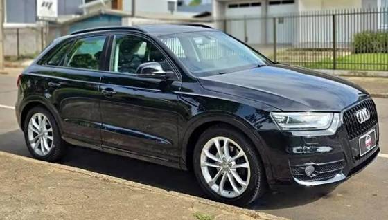 AUDI Q3 2.0 TFSI AMBIENTE QUATTRO 4P GASOLINA S TRONIC